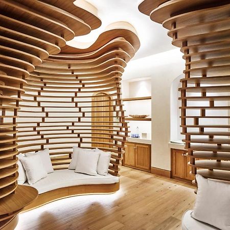 Nobu Hotel Marbella Esterno foto The interior of the spa at The Dorchester