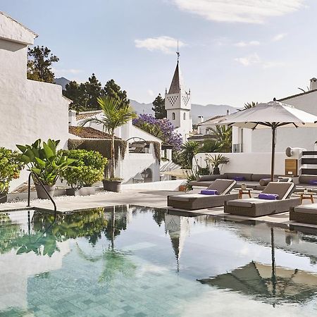 Nobu Hotel Marbella Esterno foto The Hotel's rooftop pool