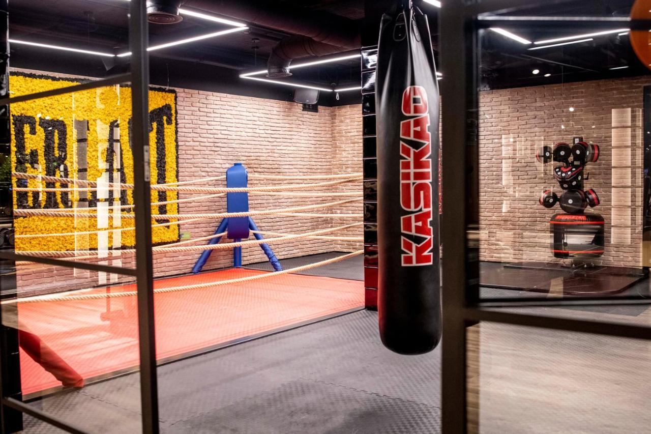 Nobu Hotel Marbella Esterno foto Heavy bag