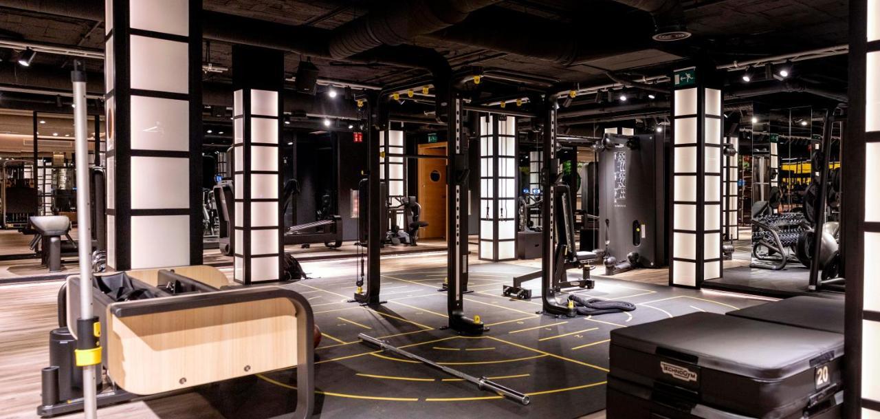 Nobu Hotel Marbella Esterno foto The gym at The Standard East Village