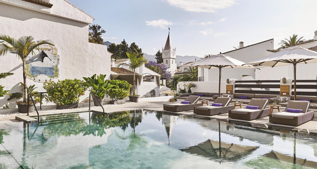 Nobu Hotel Marbella Esterno foto The Hotel's rooftop pool