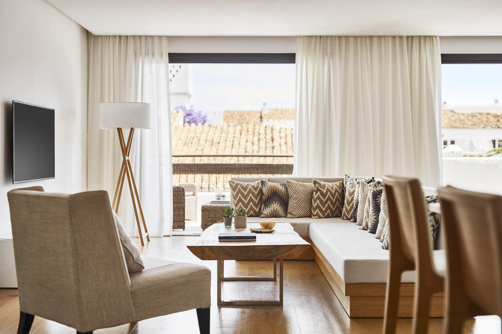 Nobu Hotel Marbella Esterno foto A living room