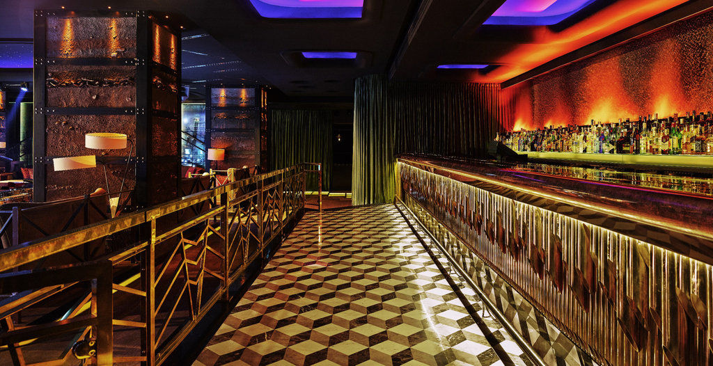 Nobu Hotel Marbella Esterno foto The bar at the nightclub